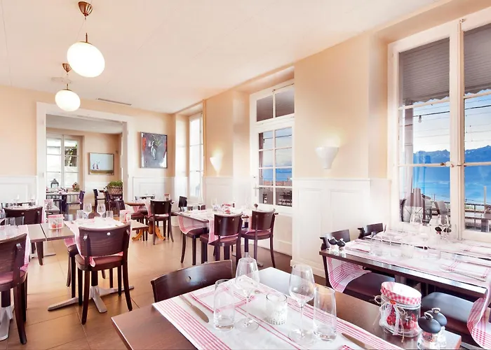 Inn De La Gare Grandvaux