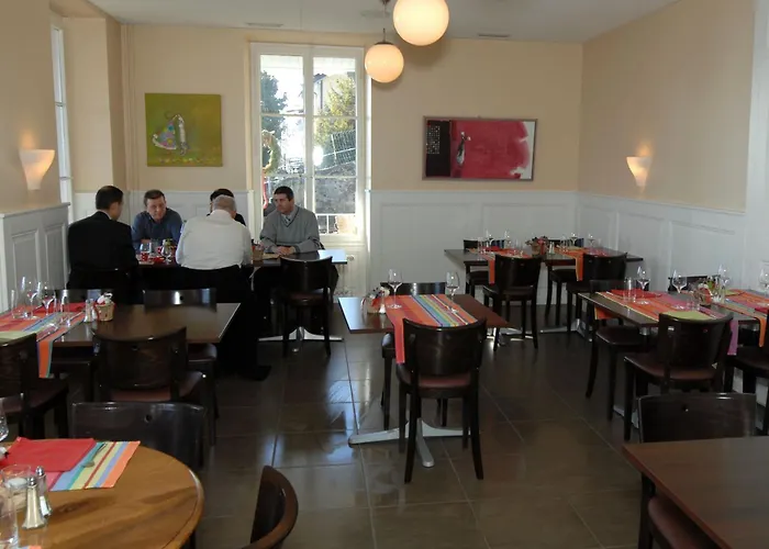 Mini-hôtel De La Gare 3*