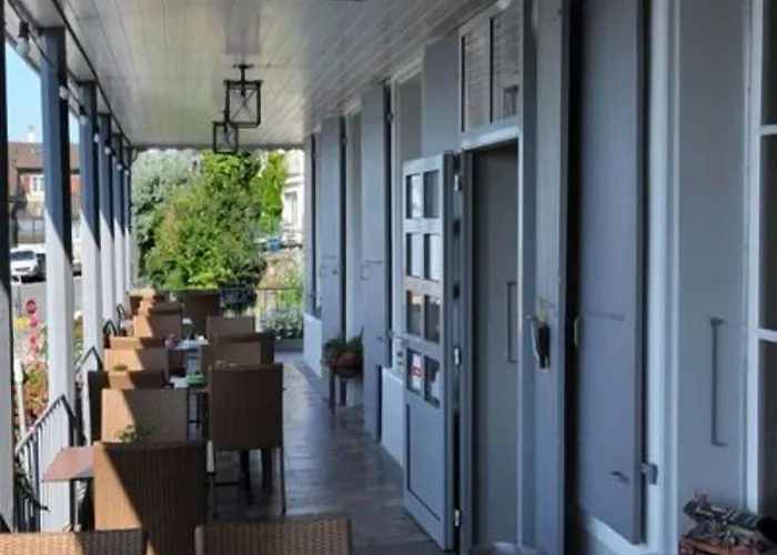 De La Gare Mini-hôtel 3*